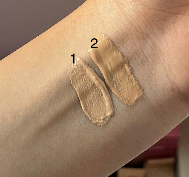 کرم پودر آبرسان (پوست خشک)شیگلم مدل Skinfinite Hydrating Foundation